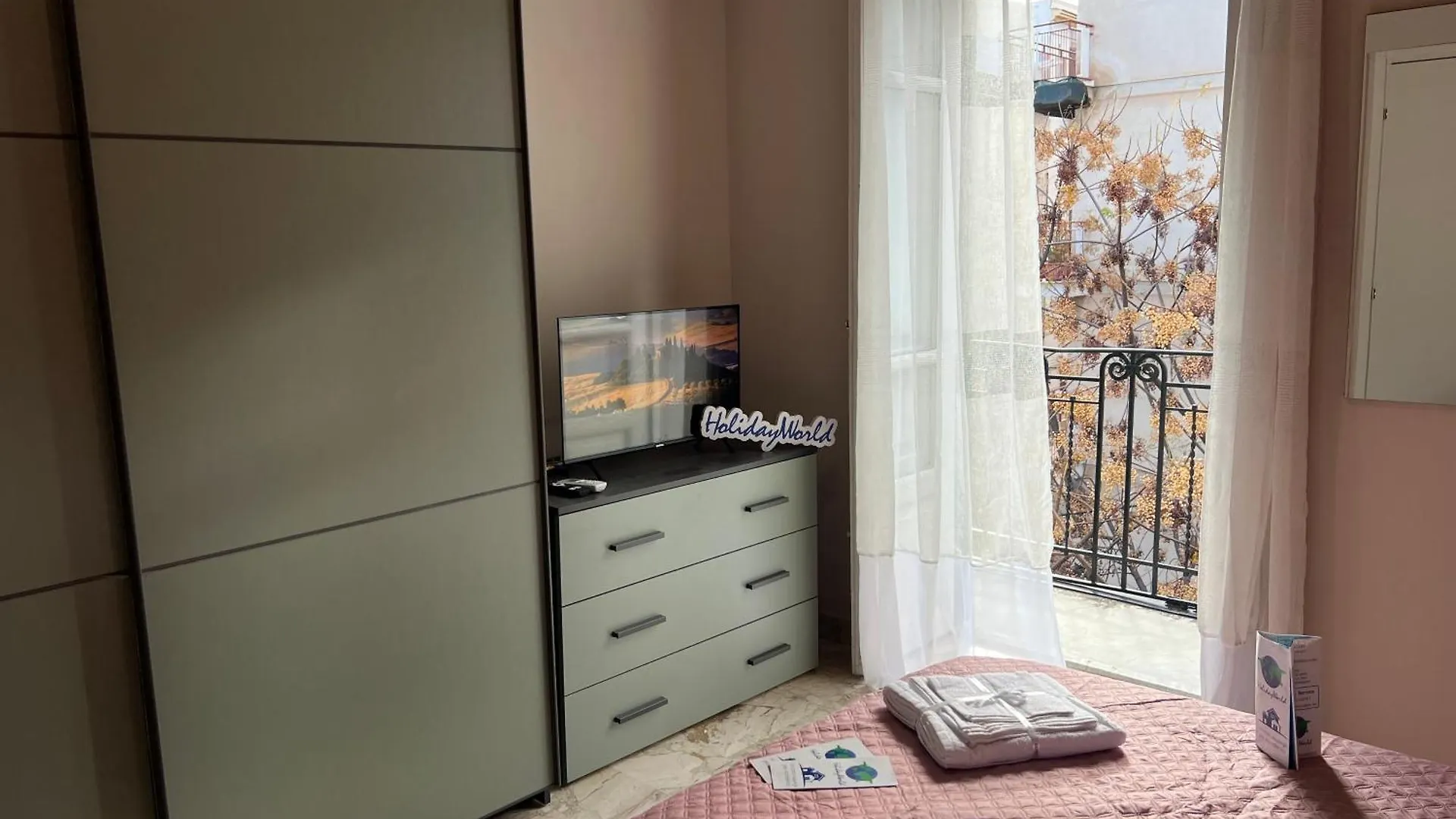 La Casa Del Marchingegno By Holiday World パレルモ イタリア