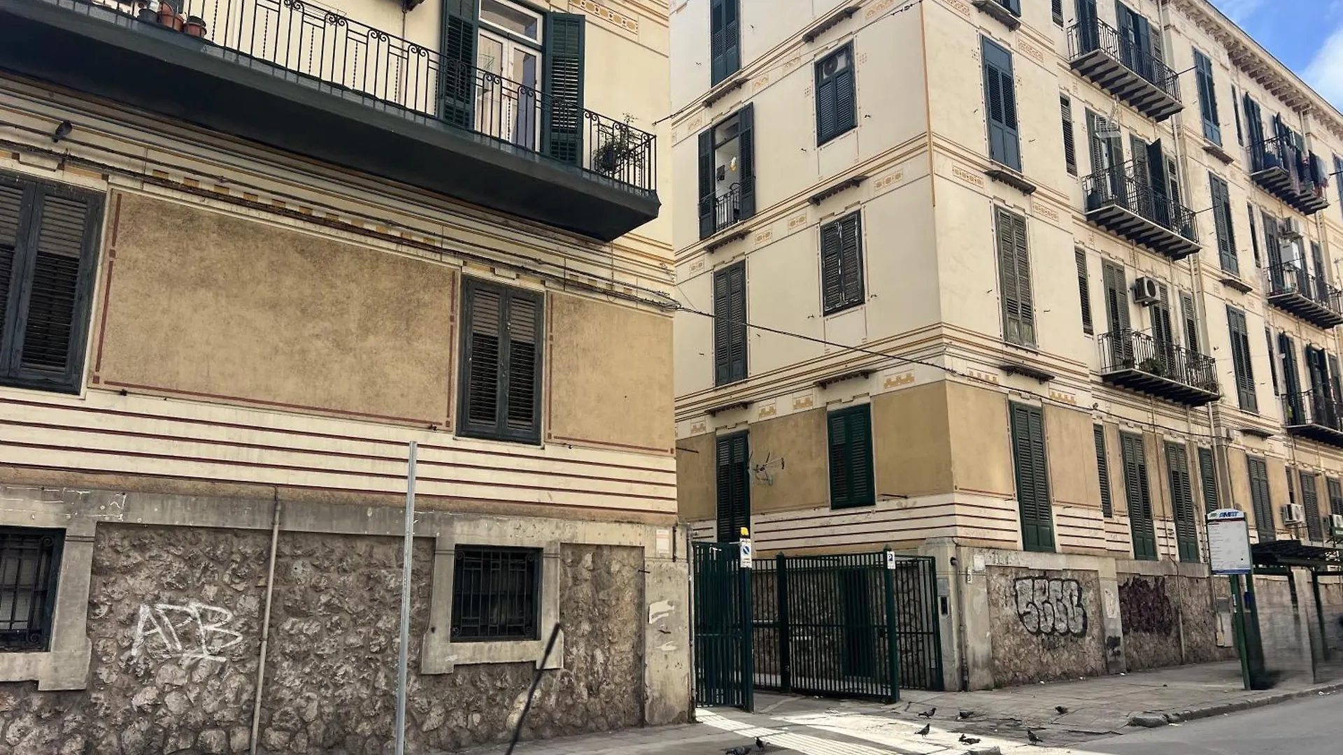 Apartamento La Casa Del Marchingegno By Holiday World Palermo