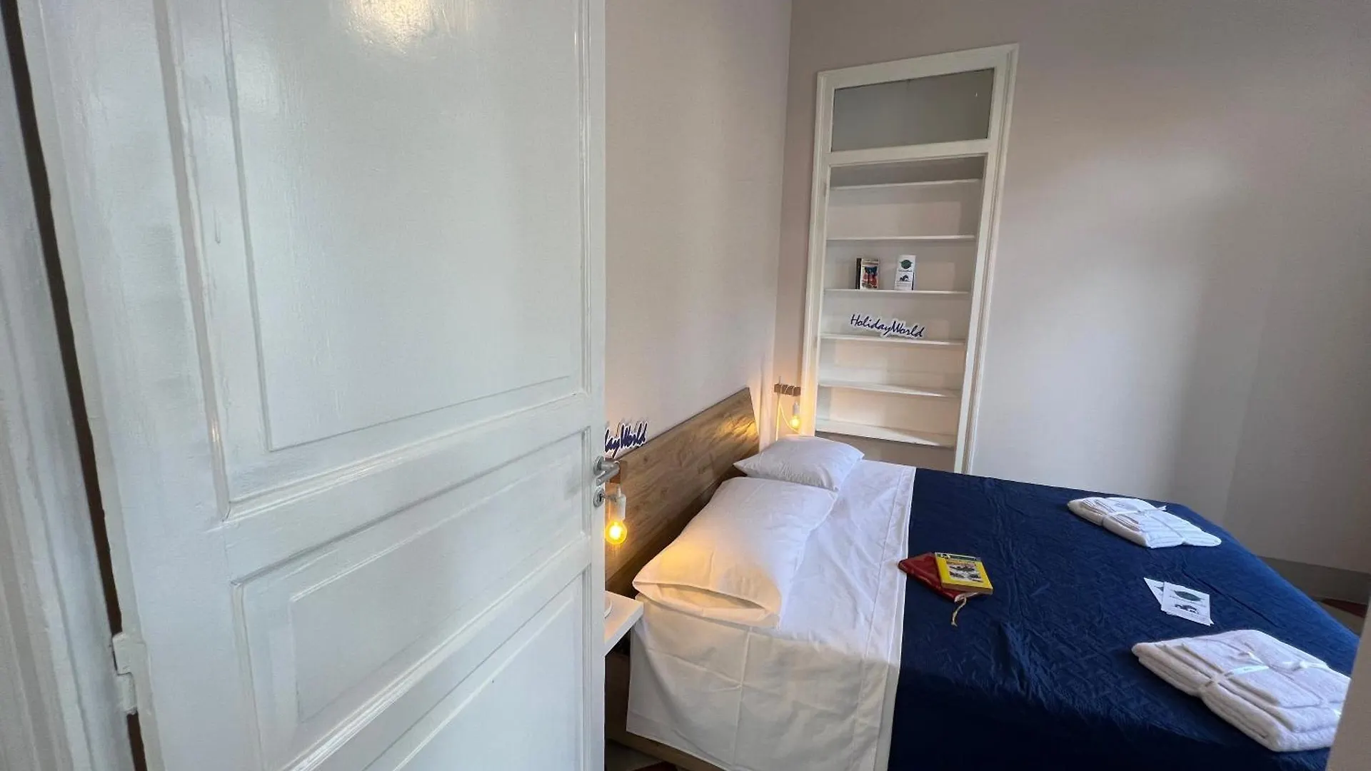 La Casa Del Marchingegno By Holiday World Palermo Apartamento
